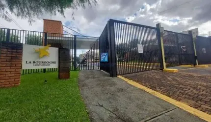 Terreno à venda no Condomínio Saint Gerard