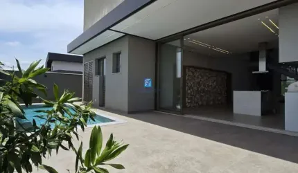 Casa Sobrado a venda com 5 dormitórios no Quinta dos Ventos