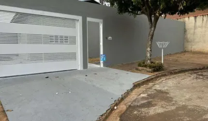 Casa à venda com 2 dorm sendo 1 suíte em Bonfim Paulista