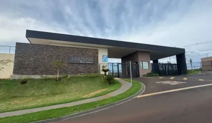 Terreno à venda com 296m² no Residencial Jardins do Parque