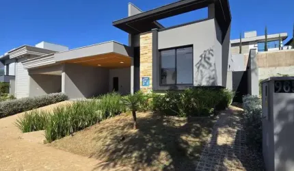 Linda Casa Condomínio Quinta dos ventos