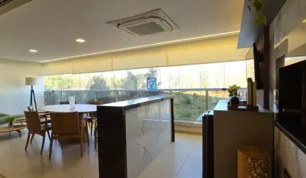 Apartamento à venda com 4 suítes em Condomínio Guaecá