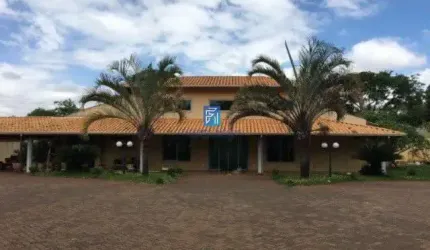 Maravilhosa chácara a venda no Condomínio Itanhangá