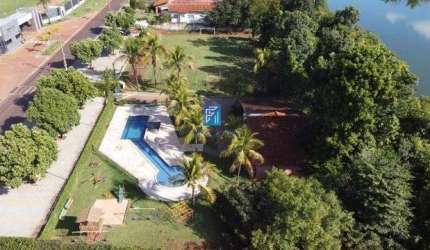 Terreno a venda com 1618 m² no Condomínio Garden Villa