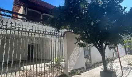 Casa com 4 quartos à venda em Belo Horizonte