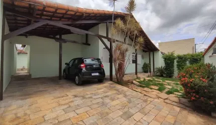Casa com 5 quartos para alugar em Belo Horizonte