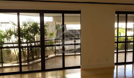 Apartamento Alto Padrão com 4 Suítes à venda na Lagoa - Rio de Janeiro/RJ