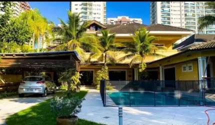 Linda Casa Duplex à venda no Pedra de Itaúna com 6 Quartos, 6 Vagas e mais de 1000m²