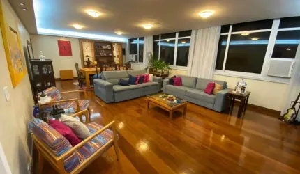 Apartamento Reformado de 200m² e 3 Quartos à venda na Prudente de Morais Ipanema