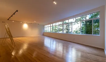 Apartamento em Copacabana com 4 Quartos à venda na Pompeu Loureiro Copacabana