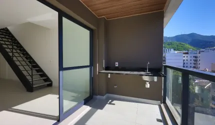 Cobertura com 4 quartos para vender na Tijuca, Condomínio One Tijuca, 4 quartos; 2 suites; 2 vagas; localizado na rua Marques de Valença