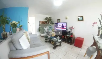 Apartamento à venda na Taquara, Rio de Janeiro-RJ: 2 quartos, 1 sala, 1 banheiro, 1 vaga de garagem!