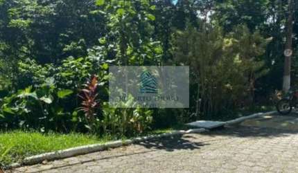 Terreno em Condomínio à Venda em Niterói-RJ, Bairro Sapê - 444m² de Área