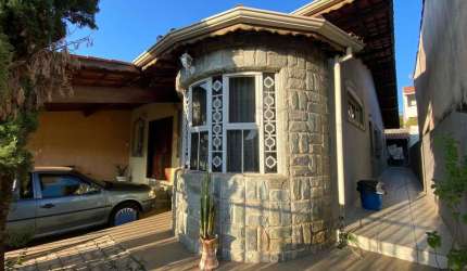 OPORTUNIDADE DE CASA EM SOCORRO BAIRRO EXCELENTE PADRÃO