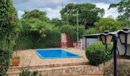 CASA DE 5 QUARTOS 8 VAGAS DE GARAGEM, 704m² DE TERRENO NO ALTO DA BOA VISTA.
