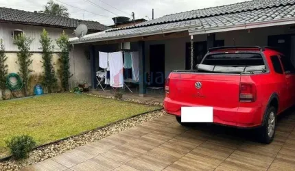 Casa para Venda em Guaramirim / SC no bairro Avai