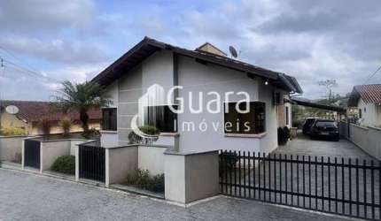 Casa Avai Excelente Localização