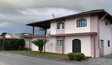 Casa em Poço grande / Guaramirim