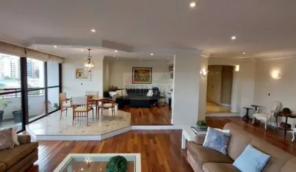 Apartamento à venda de alto padrão com vista para o Vale do Pacaembu, 4 suítes, 4 vagas com 300m²