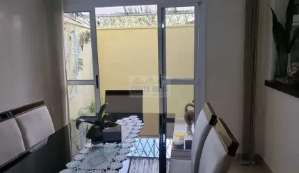 Casa em condomínio à venda no Horto, região do Mandaqui, 3 dormitórios e 2 vagas de garagem