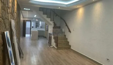 Casa a venda com 3 quartos, 2 banheiros, 1 vaga, 100 m², no bairro Carandiru