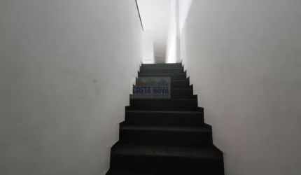 Casa sobrado no Sítio do Campo, 2 quartos, sendo um suíte e closet, 2 banheiros