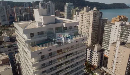 Apartamento a venda no Canto do Forte. 3 quartos sendo 2 suítes, 3 banheiros, 2 vagas