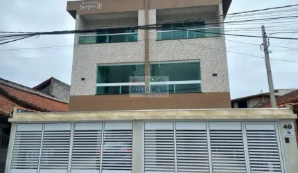 Casa em condomínio de  dois dormitórios próximo a praia e ao novo shopping.