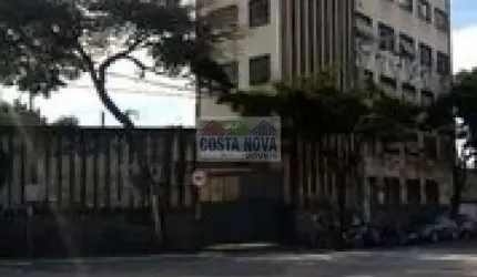 Imóvel com 1900 m² de área construída em terreno de 1200 m². A venda ou locação Built to Suit