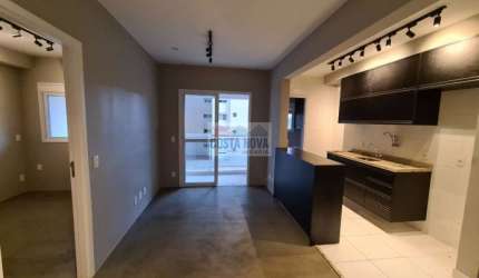 Apartamento à venda com 45m², 1 quarto sendo suíte, 1 sala, 1 vaga na Várzea da Barra Funda