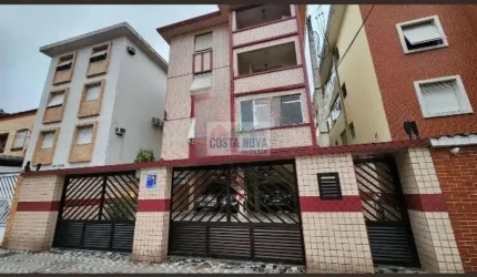 Apto térreo 2 dormitórios com quintal e 1 vaga no Boqueirão ? Excelente localização em Santos