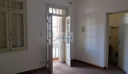 Sobrado com 2 suítes e terraço para lazer em Santana, ótima localização próximo à Braz Leme