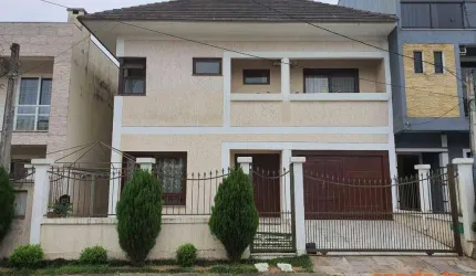 Sobrado com 3 dormitórios para alugar, 272 m² por R$ 5.338,00/mês - Hípica - Porto Alegre/RS