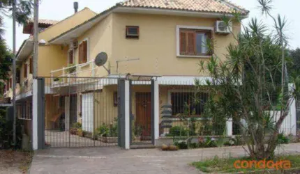 Casa com 3 dormitórios para alugar, 165 m² por R$ 5.333,00 - Ipanema - Porto Alegre/RS