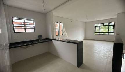 Casa Sobreposta Alta nova a venda com 2 Suítes, 1 vaga na Vila Belmiro em Santos