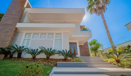 Casa com 4 quartos à venda na Rua Evaristo da Veiga, 474, Glória, Joinville por R$ 6.300.000