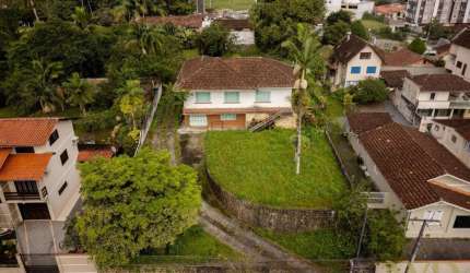 Terreno à venda na Rua Porto União, 159, Anita Garibaldi, Joinville por R$ 2.400.000