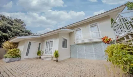 Casa com 3 quartos à venda na Rua Rio Grande do Sul, 316, Anita Garibaldi, Joinville por R$ 2.750.000