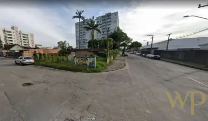 Terreno à venda na Rua Almirante Barroso, 487, América, Joinville por R$ 735.000