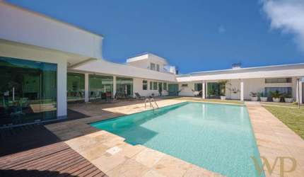 Casa à venda na Rua Prefeito Helmuth Fallgatter, 535, Boa Vista, Joinville por R$ 4.100.000
