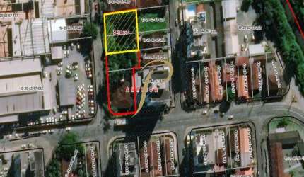 Terreno à venda na Rua Marechal Floriano, 454, América, Joinville por R$ 1.344.000