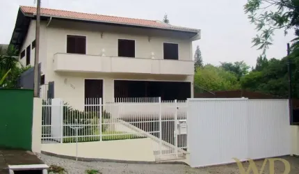 Casa com 5 quartos à venda na Rua Criciúma, 273, América, Joinville por R$ 2.700.000