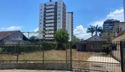 Terreno à venda na Rua Jaguaruna, 326, Centro, Joinville por R$ 2.500.000