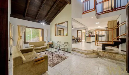 Casa com 4 quartos à venda na Rua Otto Frederico Guilherme Brietzig, 180, Bom Retiro, Joinville por R$ 1.890.000