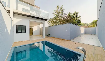 Casa com 3 quartos à venda na Karl Kumlehn, 71, América, Joinville por R$ 1.590.000