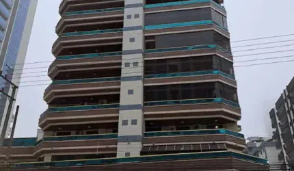 Apartamento com 4 quartos à venda na Rua 254, 19, Meia Praia, Itapema por R$ 2.500.000