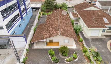 Terreno à venda na Rua Tenente Antônio João, 70, Saguaçu, Joinville por R$ 900.000
