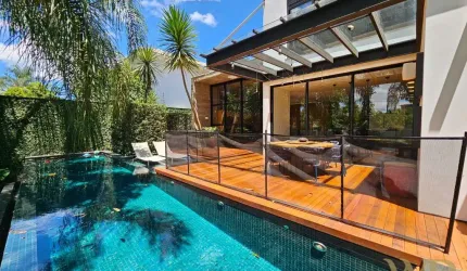 Casa em condomínio fechado com 3 quartos à venda na Alfredo Schroeder, 347, América, Joinville por R$ 7.900.000