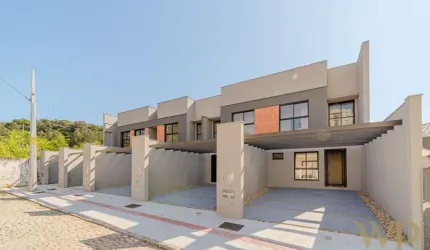Casa com 3 quartos à venda na Rua Guilherme Welter, 248, Anita Garibaldi, Joinville por R$ 990.000