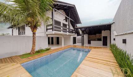 Casa com 4 quartos à venda na Rua Vereador Alfredo Zimermann, 157, Itaum, Joinville por R$ 1.590.000
